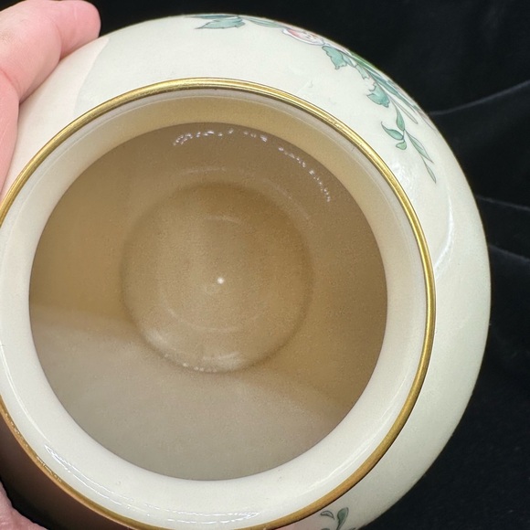 Lenox Serenade 24k gold globe vase small - Picture 4 of 5